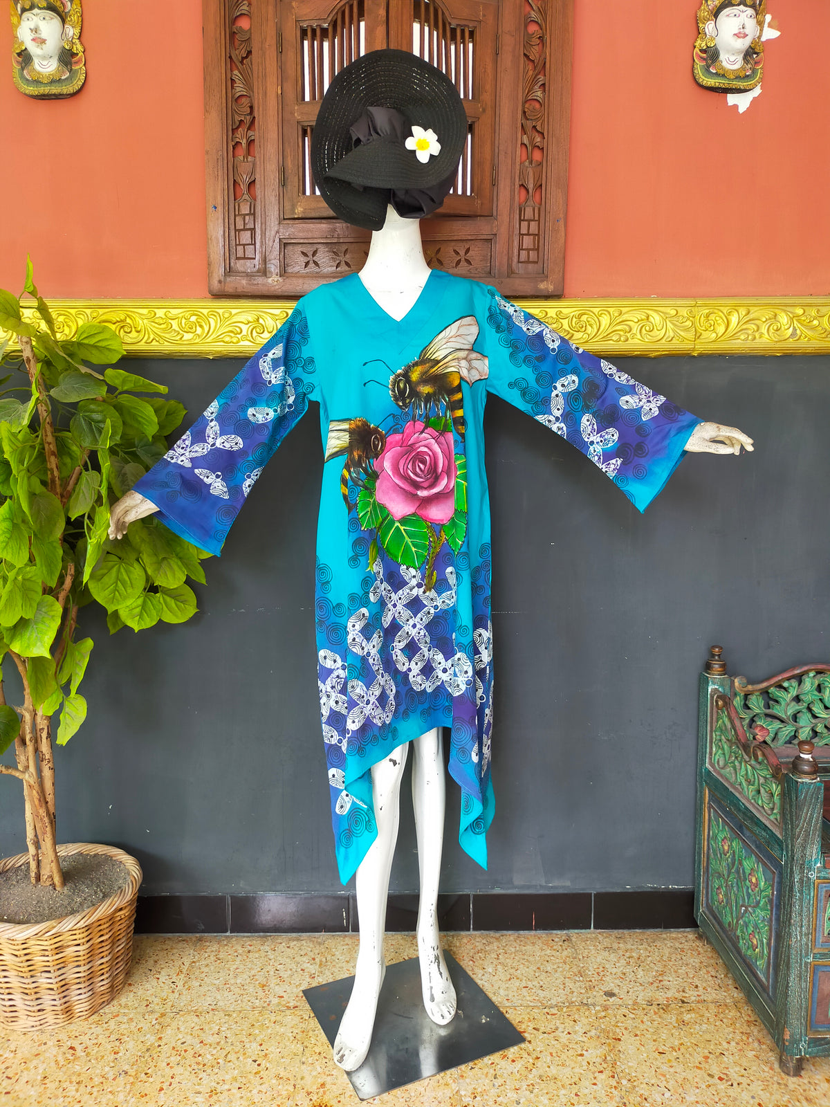 Batik Painting Dress "Bee" by Rok Lukis YoseArt