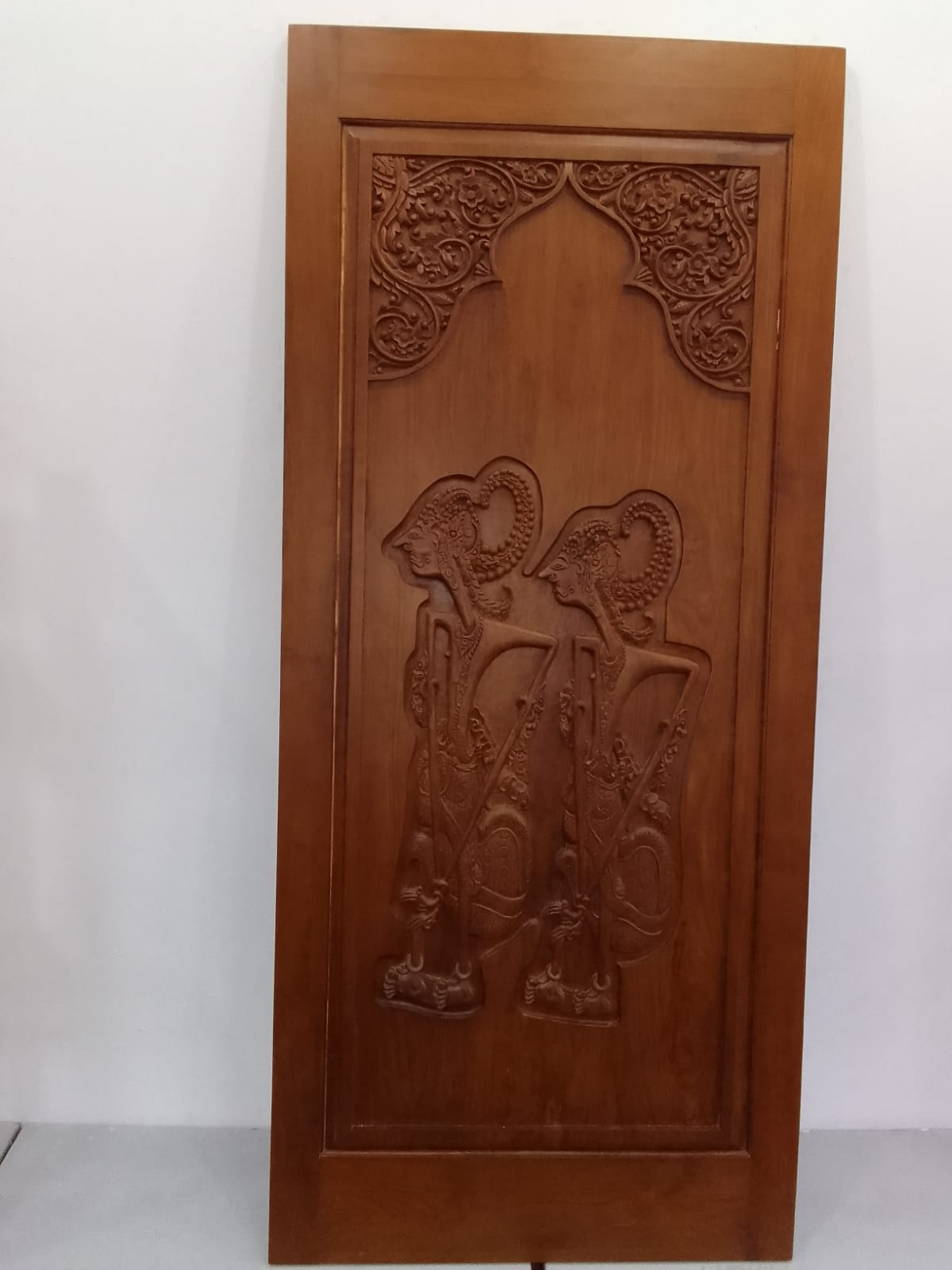 Daun Pintu Wayang