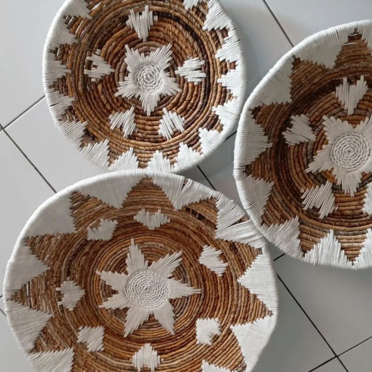 Wall Decor Banana by Giri Ismaya